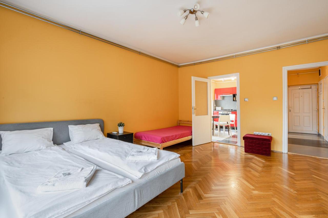 Bpr Castle Point Apartment Budapest Kültér fotó